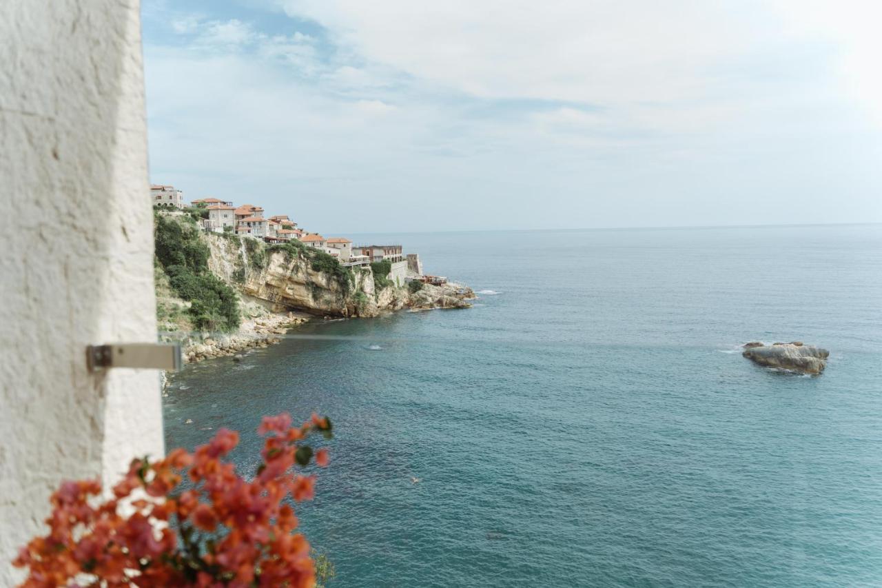 Hotel Maris Ulcinj Extérieur photo